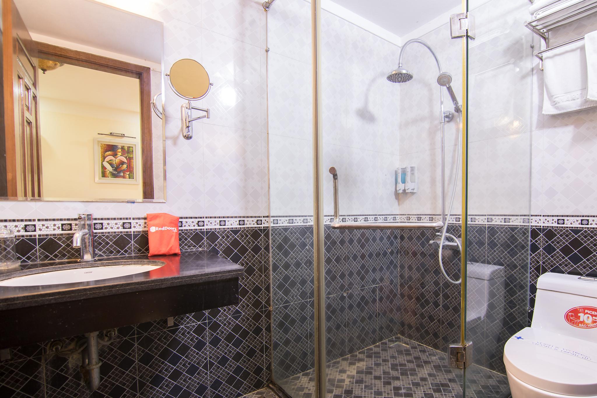 RedDoorz Plus near Cau Giay Park Hanoi Zewnętrze zdjęcie