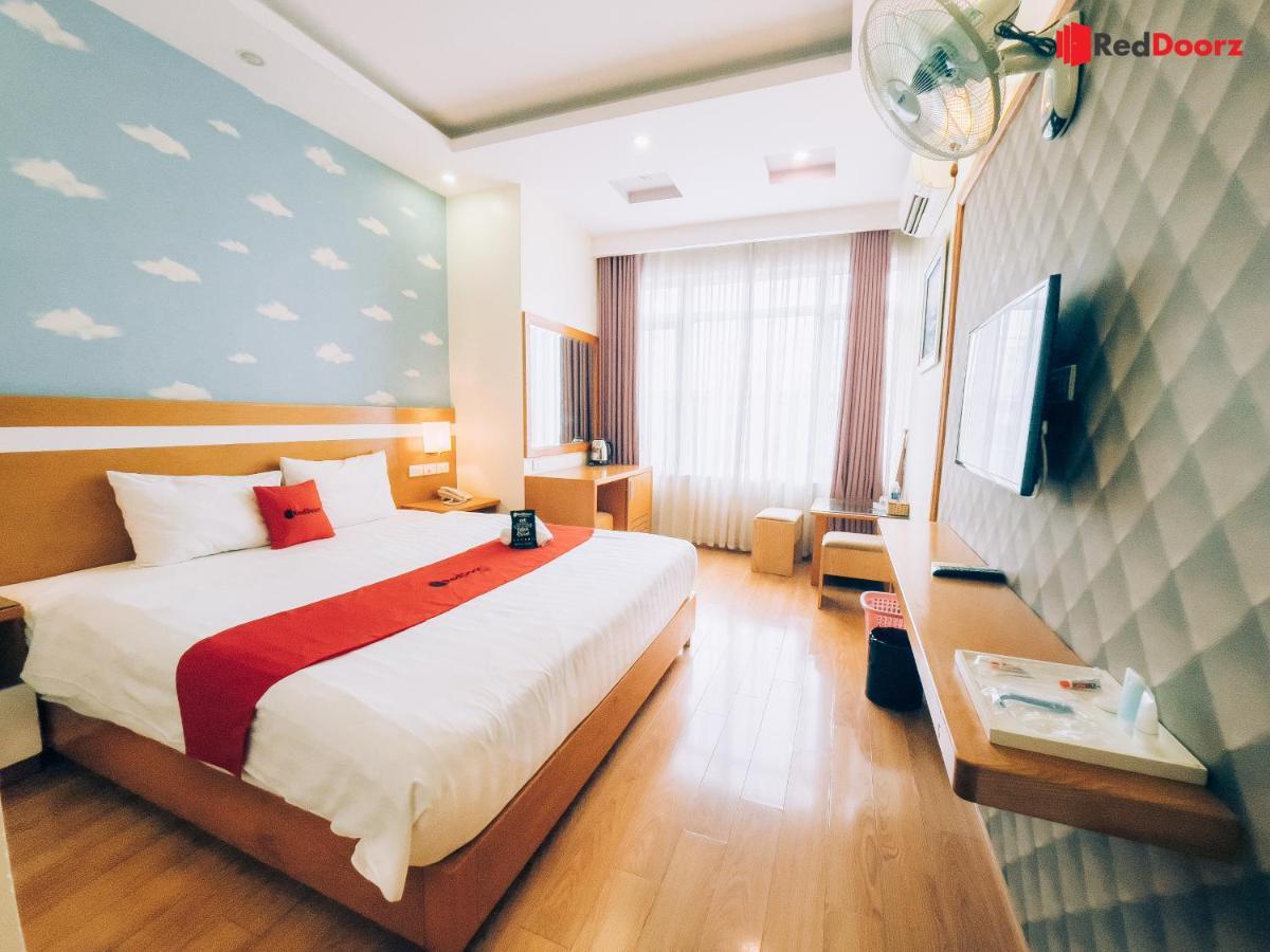 RedDoorz Plus near Cau Giay Park Hanoi Zewnętrze zdjęcie